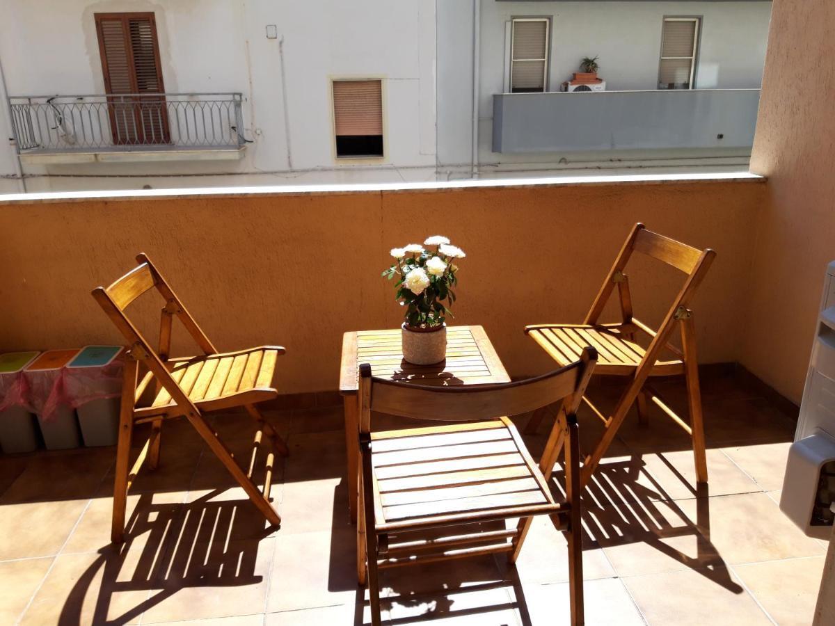 Bed And Breakfast Hibiscus Alghero Exterior foto